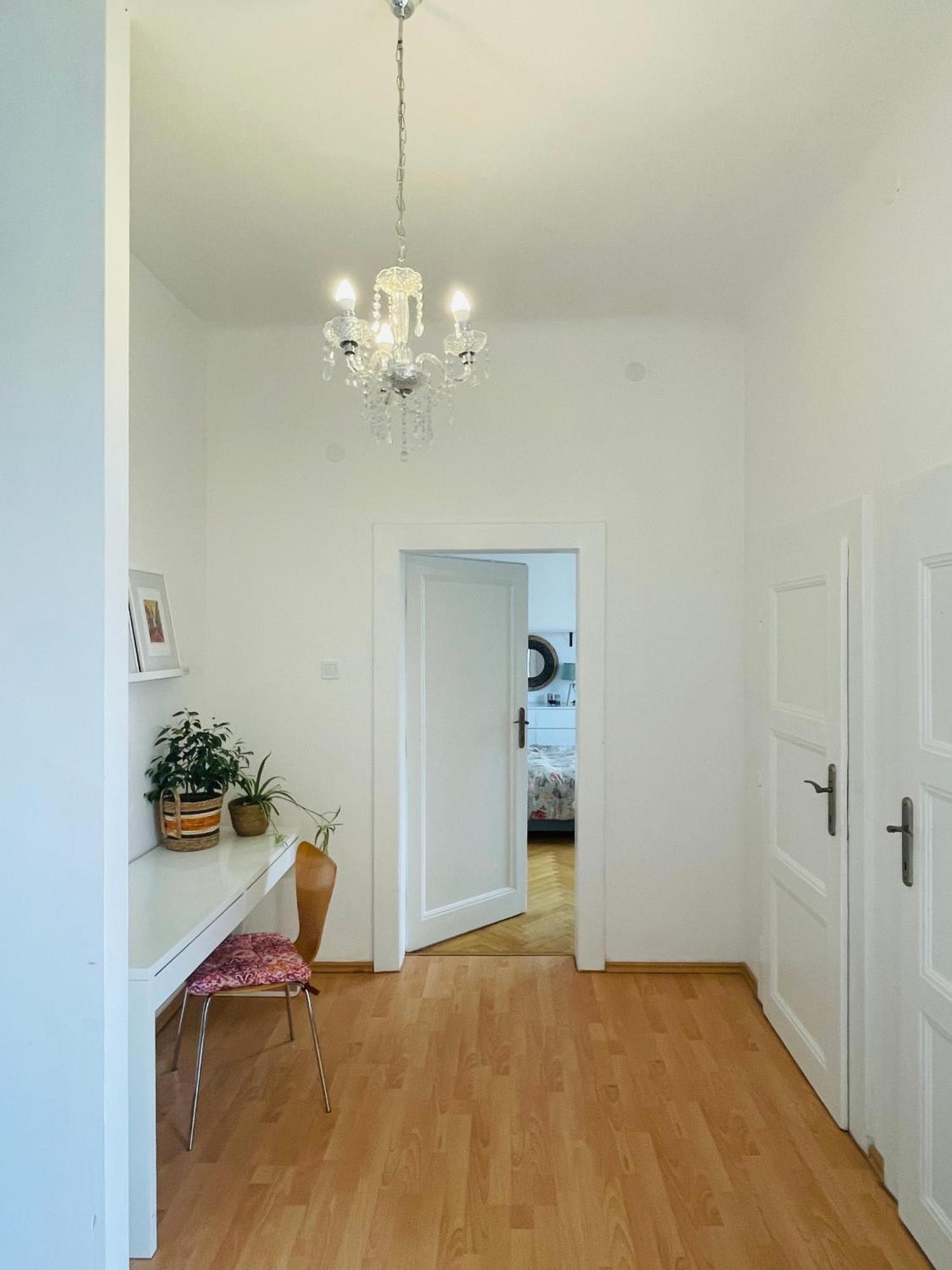 Blue Church Views - Central, Quiet, Bright - 4Th Floor Corner Apartment 125M2 Μπρατισλάβα Εξωτερικό φωτογραφία